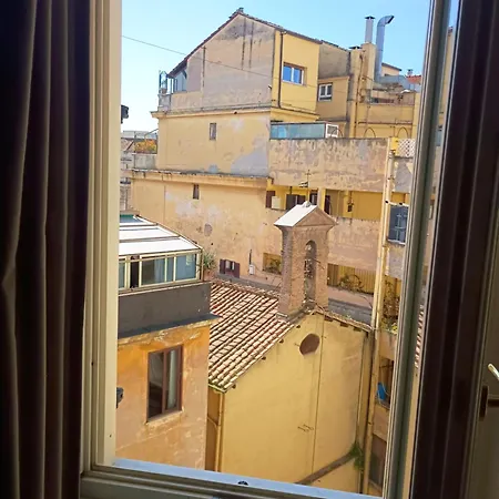 Trevi Fountain Apartman Róma
